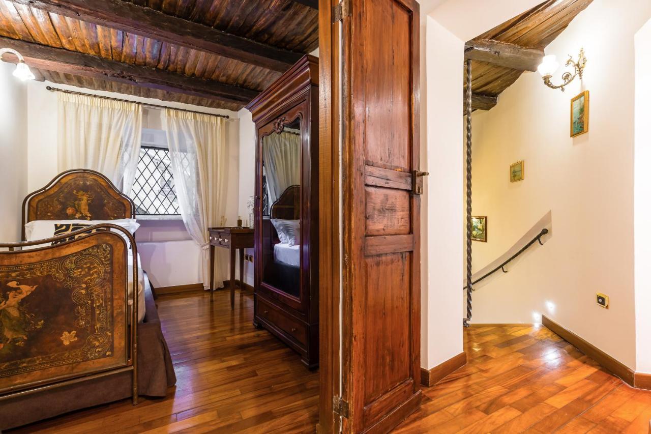 Pulcra Domus Apartment